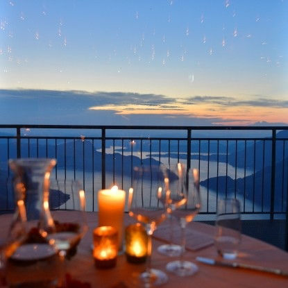 Bild von Gutschein Candle Light Dinner mit Übernachtung in der Bergsuite für zwei Personen